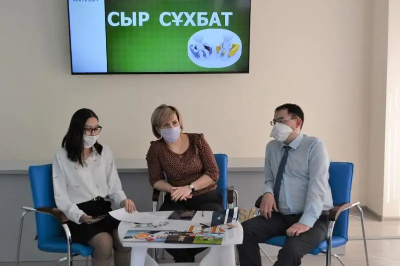 Aqmolalyqtarǵa tótenshe jaǵdaı kezinde memlekettik qyzmetterdi alý joldary túsindirildi