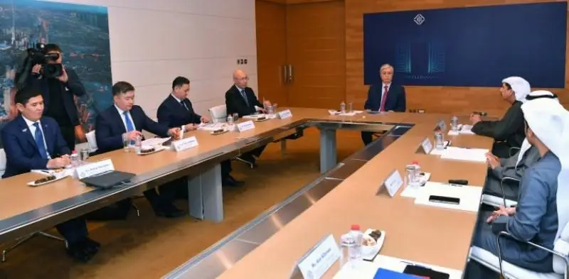 Qaırat Kelimbetov «Astana» men «Dýbaı» qarjy ortalyqtarynyń uqsastyǵy týraly aıtty