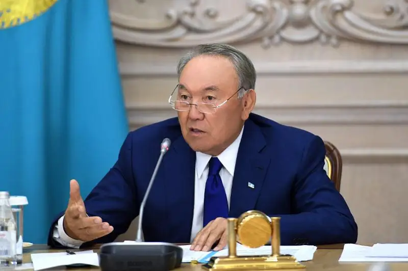 Elbasy bıznes ıelerine: Sizder jumys oryndaryn saqtaý arqyly qoǵamǵa qamqorlyq kórsetesizder