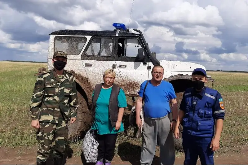 Qapshaǵaı sý qoımasynda jaǵadan alystap ketken 6 demalýshy qutqaryldy