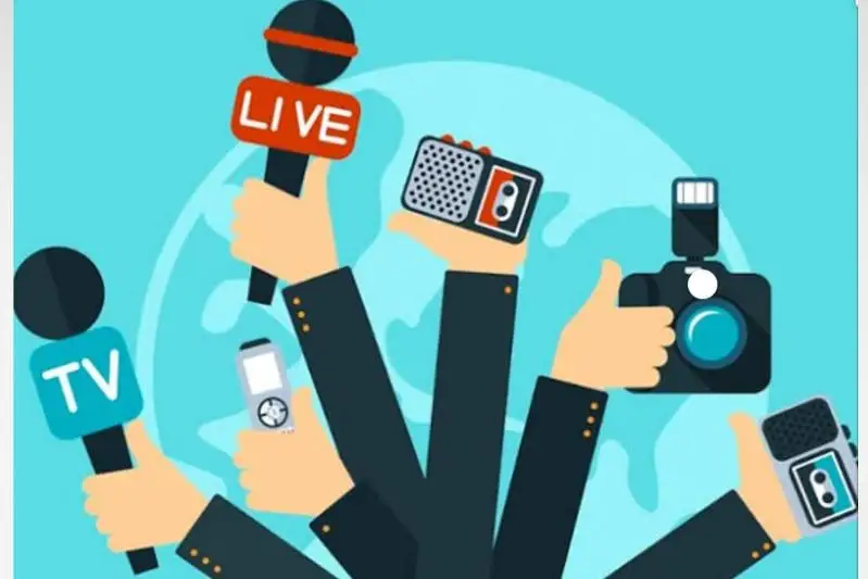 Sheteldik jýrnalıster qazaqstandyq áriptesterin kásibı merekemen quttyqtady