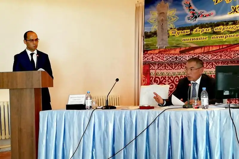 Ordabasy aýdanyndaǵy eldi mekenderde kóshpeli májilister ótýde