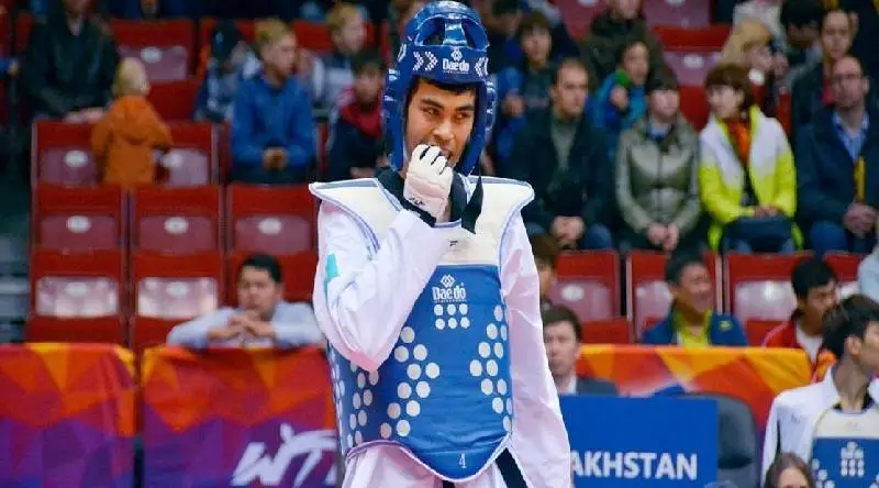 ÝNIVERSIADA-2019: Taekvondoshy Smaıyl Dúısebaı kúmis júldeger atandy