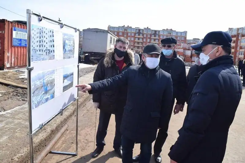 Qostanaı oblysynda 2,5 mln sharshy metr turǵyn úı salynady – Arhımed Muhambetov