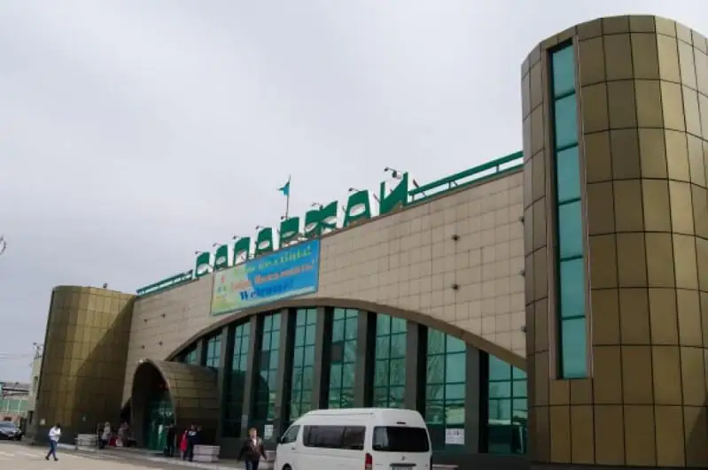 22 naýryzdan Nur-Sultan men Almatyǵa qalaaralyq avtobýstar kirmeıdi
