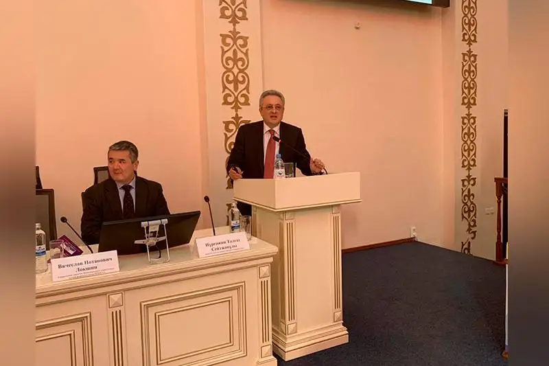 Жасанды ұрықтандыру арқылы туған балалар бедеу болмайды - профессор