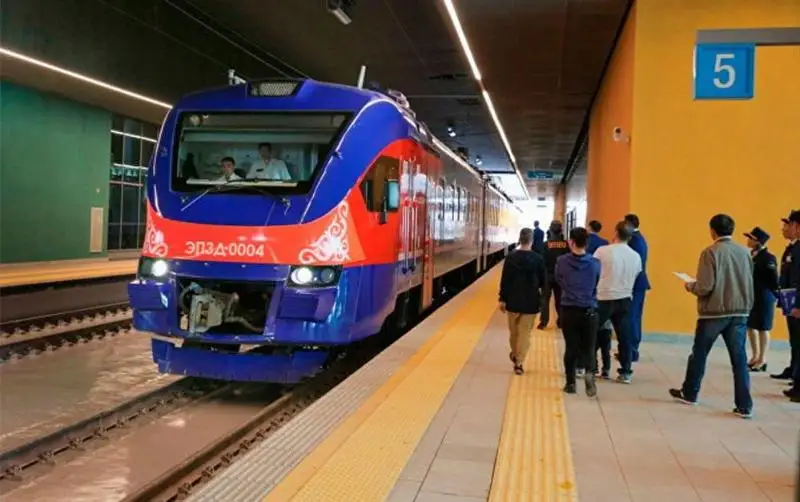 Qazaqstanda múmkindigi shekteýli jandarǵa poıyz bıletin satyp alý jeńildedi