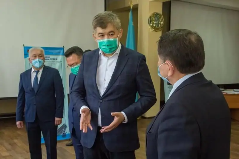 Koronavırýstyń aldyn alý men emdeýdiń qazaqstandyq ádisi ázirlenbek