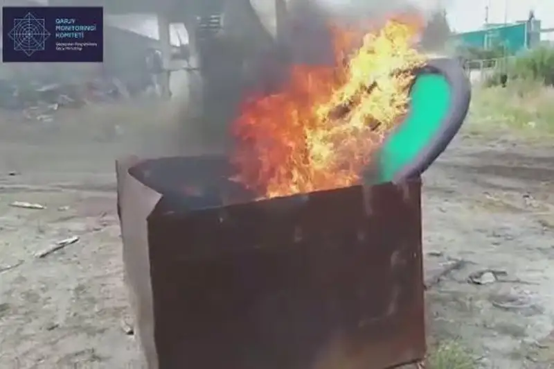 Qostanaı oblysynda qumar oıyndarda qoldanylǵan zattar órteldi
