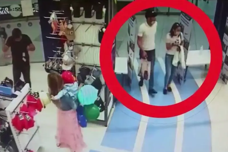 Qymbat býtıkterden kıim urlap, bazarda satqan erli-zaıypty ustaldy
