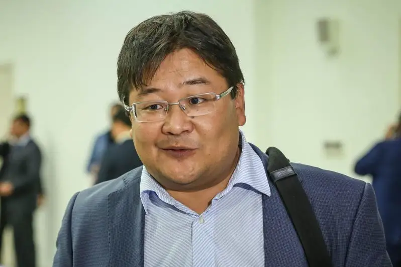 Soǵysta talaı dıvızııalar bir táýlikte joıylyp ketken- Aıdos Sarym