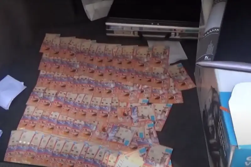 SQO-da sheneýnik 500 myń teńge para aldy degen kúdikpen ustaldy