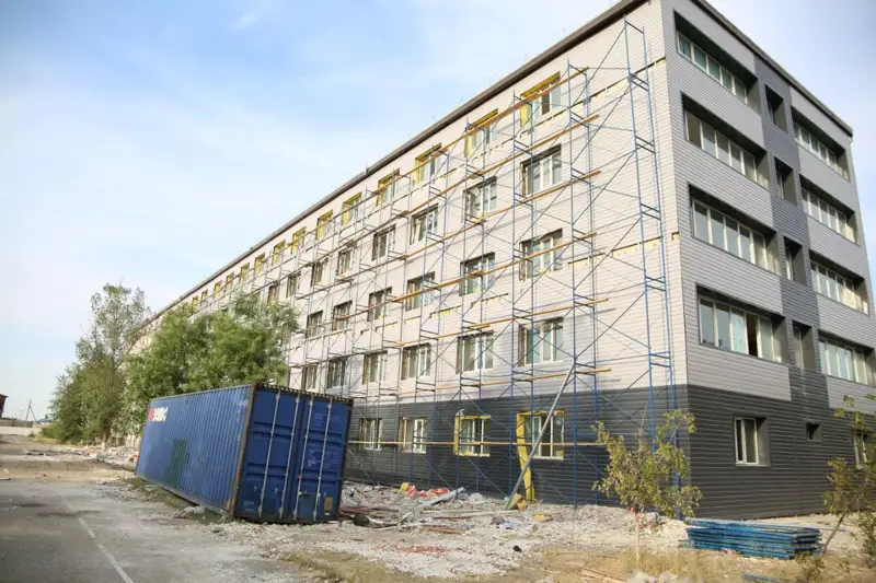 Tarazdaǵy eski mektepter qaıta jańartylyp jatyr