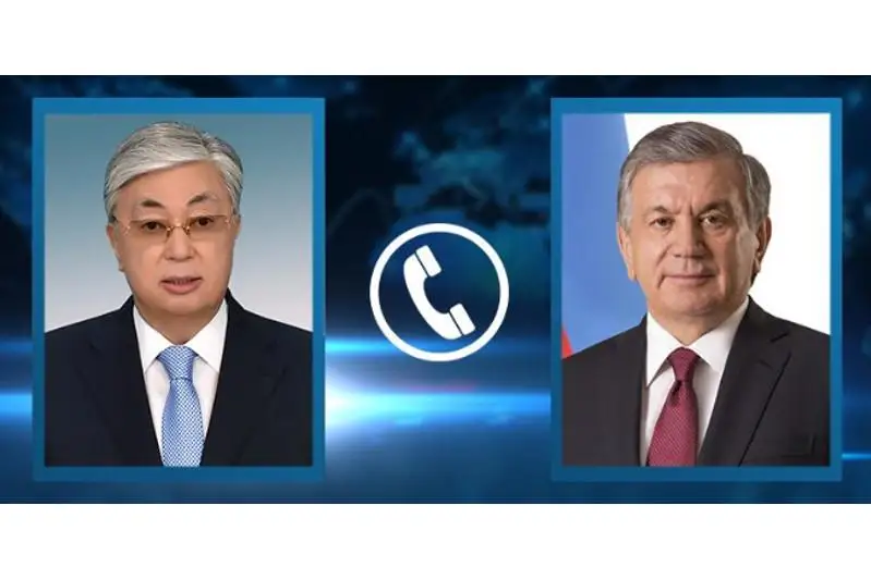 Қасым-Жомарт Тоқаев пен Шавкат Мирзиеёв Өзбекстандағы су бөгетінің бұзылу салдарын талқылады