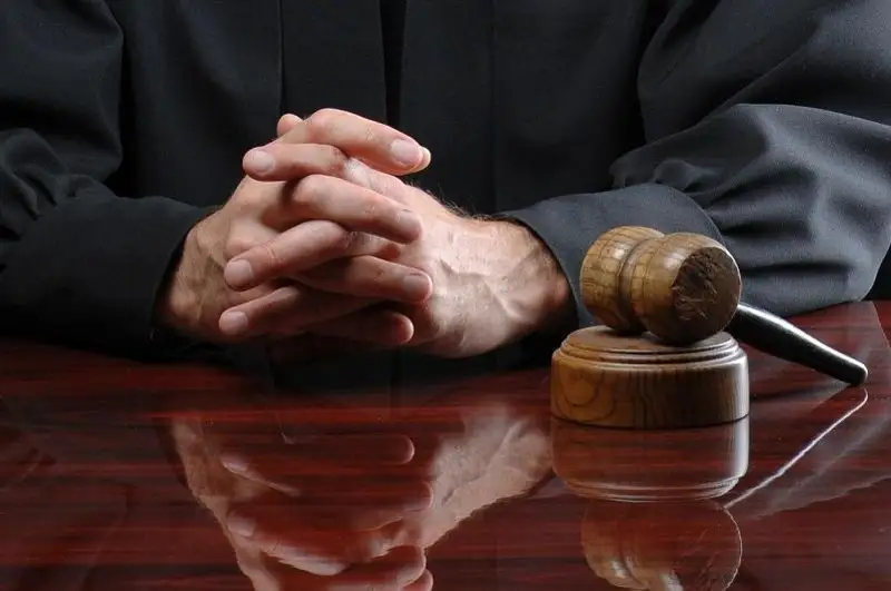Ақтөбеде жазғы лагерь тәрбиешісі сотталды