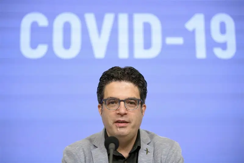 Eýropalyq vırýsolog koronavırýsqa qarsy vaktsınaǵa baǵa berdi