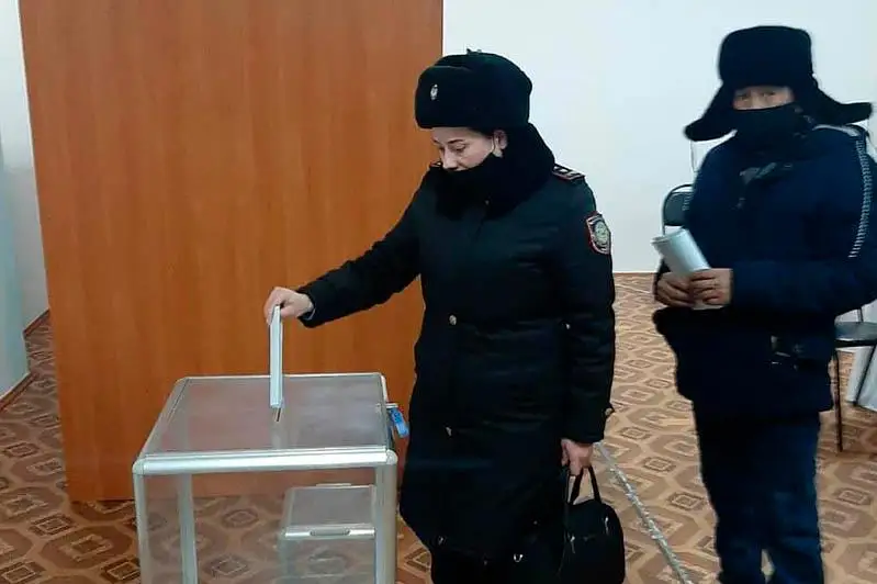 Atbasardaǵy túzetý mekemesiniń ujymy 100 paıyz daýys berdi