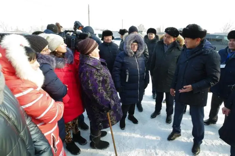 Baýyrjan Baıbek Pavlodar oblysynyń turǵyndarymen kezdesti