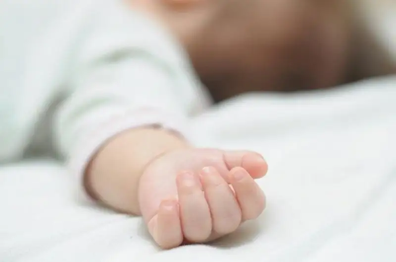 Aqmola oblysynda 6 aılyq baladan koronavırýs anyqtaldy