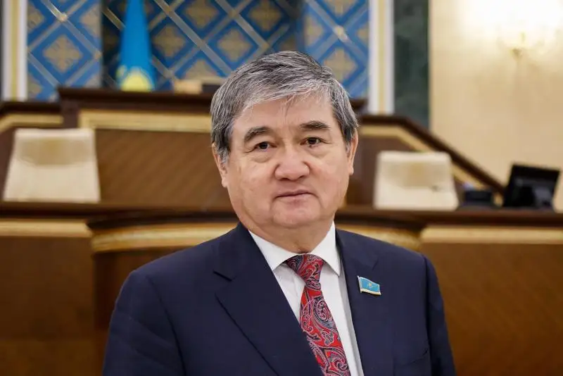 Joldaýda jarııalanǵan qaǵıdalar oryndala bastaıtyndyǵyna úmittenemiz - Saýytbek Abdrahmanov