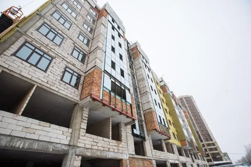 В столице ускоряется завершение строительства проблемного жилья