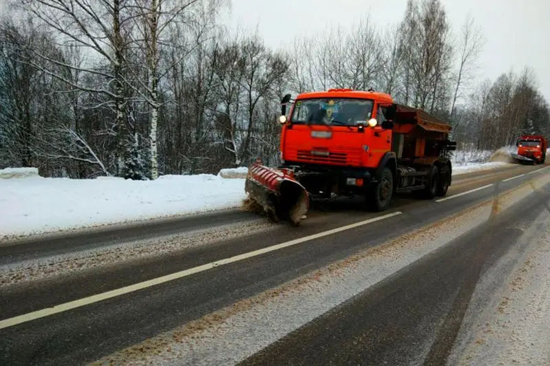 Трасса своевременно не подсыпается и не очищается в Алматинской области - полиция