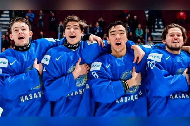 Молодежная сборная Казахстана прибыла в Чехию на Чемпионат мира по хоккею