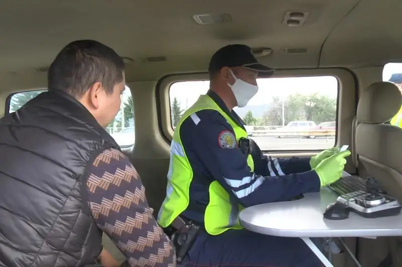 Более девяти млн тенге штрафов взыскано за один день  в ВКО