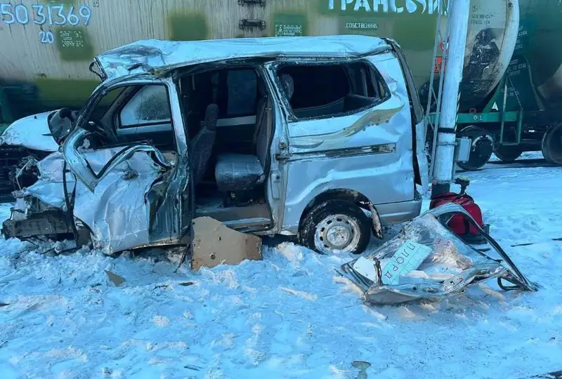 ДТП на ж/д переезде: три человека погибли и трое госпитализированы