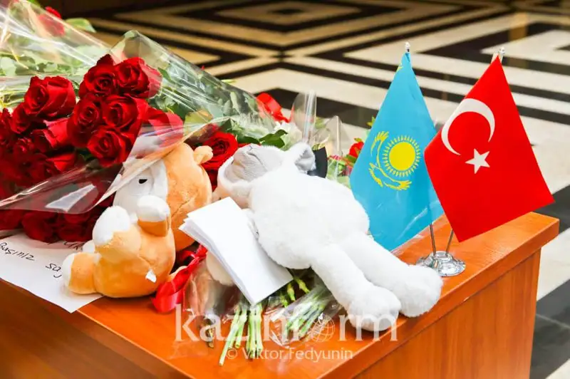 Государство и народ Казахстана проявили солидарность с Турцией - посол Уфук Экиджи