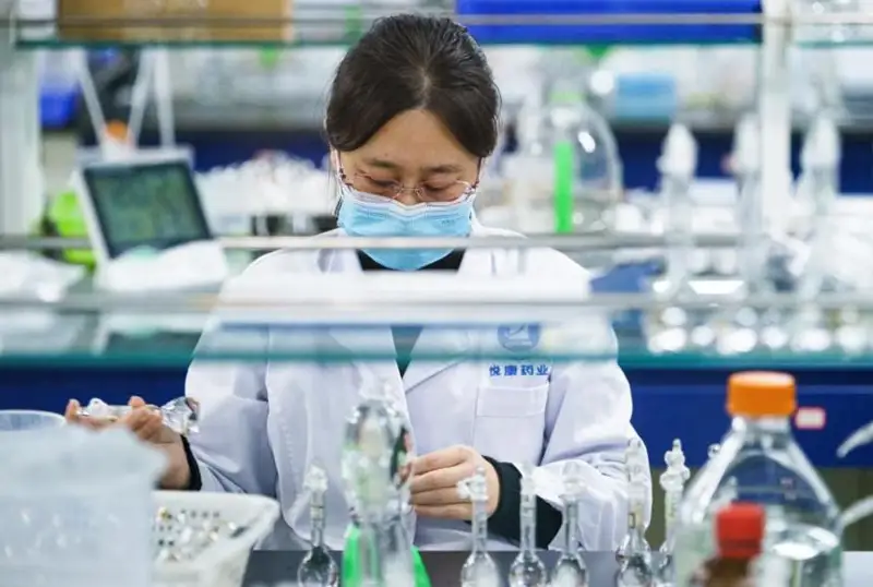 Глава ВОЗ выразил уверенность в завершении пандемии COVID-19 в 2023 году