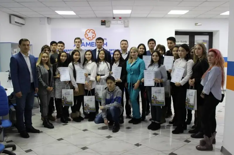 Итоги Школы молодого предпринимателя подвели в Караганде