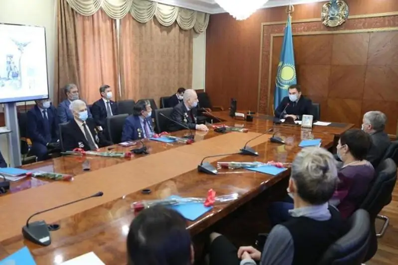 В Караганде чествовали энергетиков