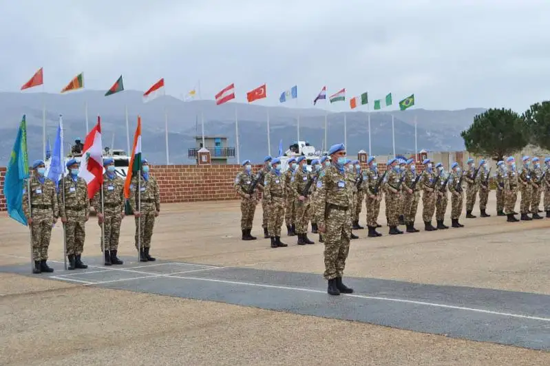 Казахстанским миротворцам вручены государственные награды