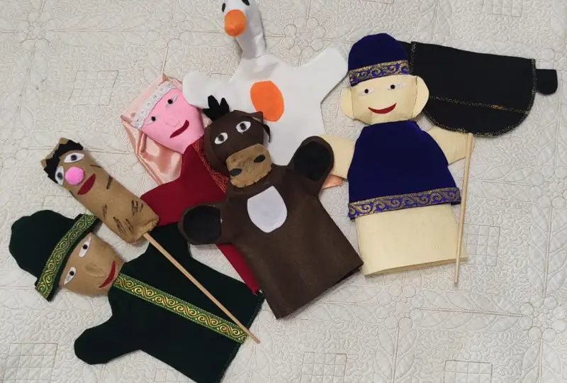 Перчаточных кукол из старых мягких игрушек шьет карагандинка