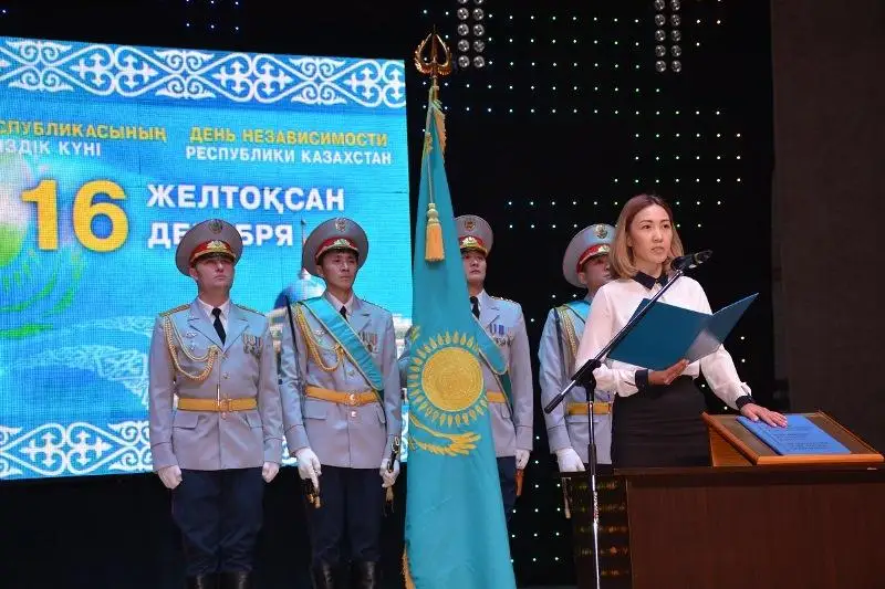 Награды и звания получили полицейские СКО