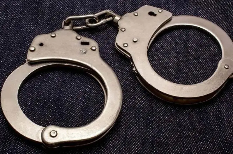 Нетрезвый мужчина напал на полицейского в Кентау