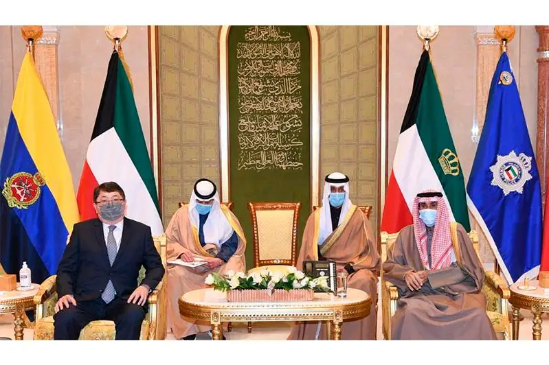 Посол Казахстана вручил верительные грамоты Эмиру Кувейта