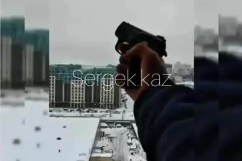 «Алматы наш»: вооруженных парней ищет полиция