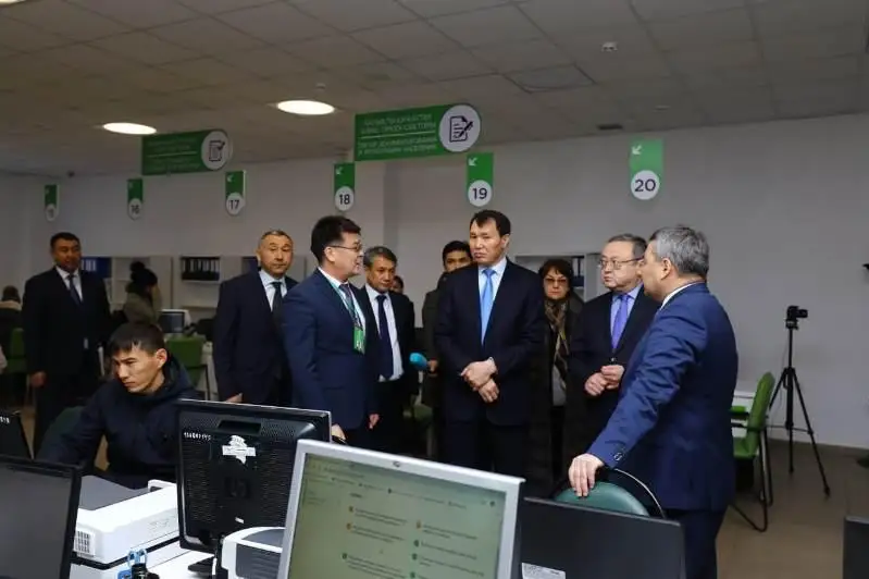 Алик Шпекбаев ознакомился с работой открытого акимата в Актюбинской области