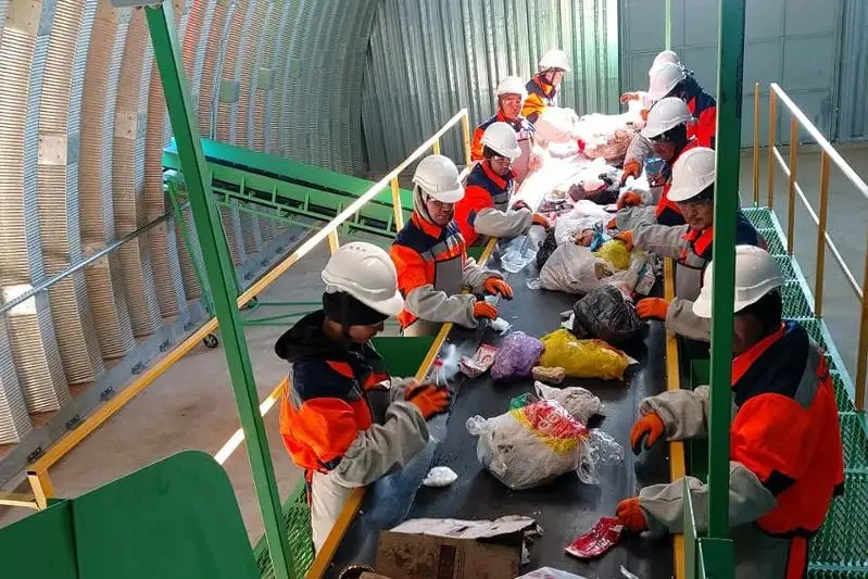 Завод по переработке мусора построили в городе Кульсары