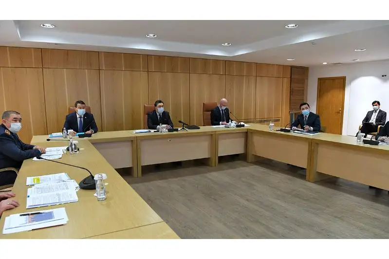 Аскар Мамин провел заседание госкомиссии по контролю за строительством Нур-Султана