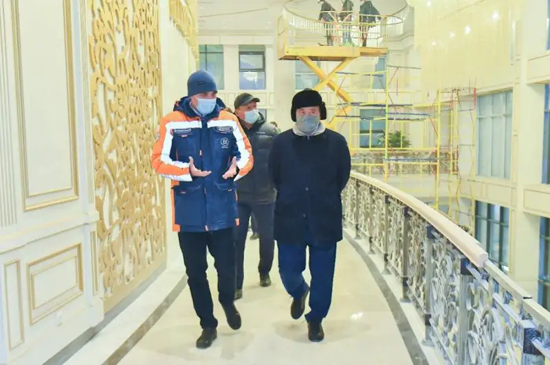 Качественно и в срок: Умирзак Шукеев дал поручения строителям Туркестана