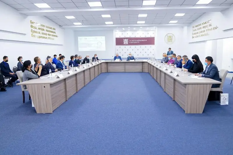 Вопросы реабилитации жертв политических репрессий обсудили в Семее