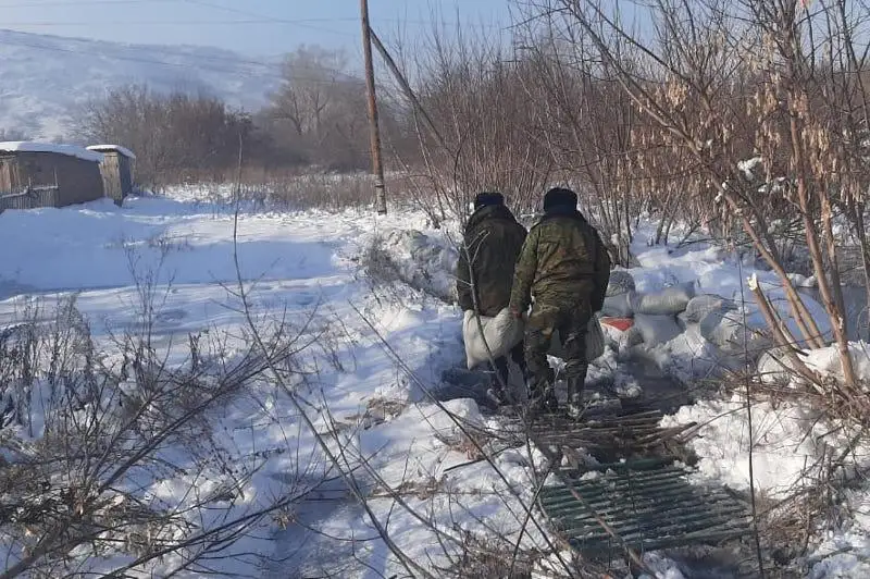 Из-за промерзания реки создалась угроза подтопления в одном из сел ВКО