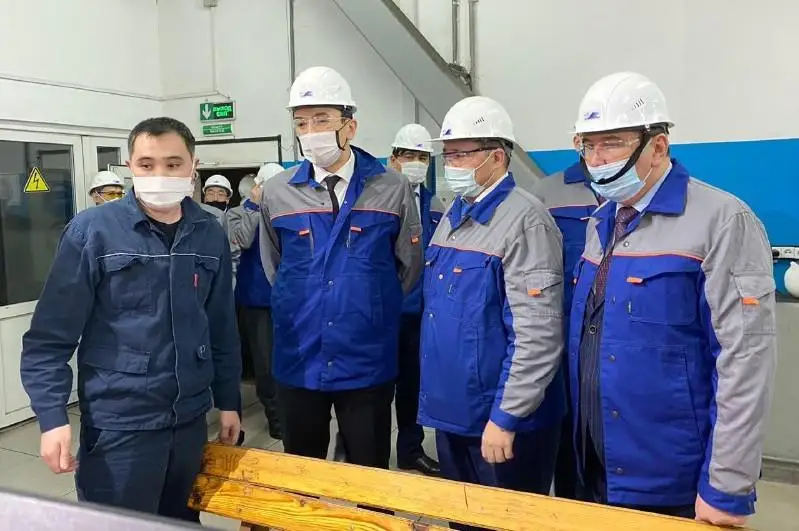 Экологические проблемы: Магзум Мирзагалиев посетил ТЭЦ в Усть-Каменогорске