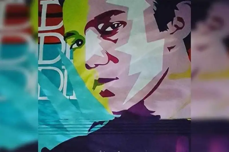 Поврежденный мурал Димаша Кудайбергена отремонтируют в Алматы