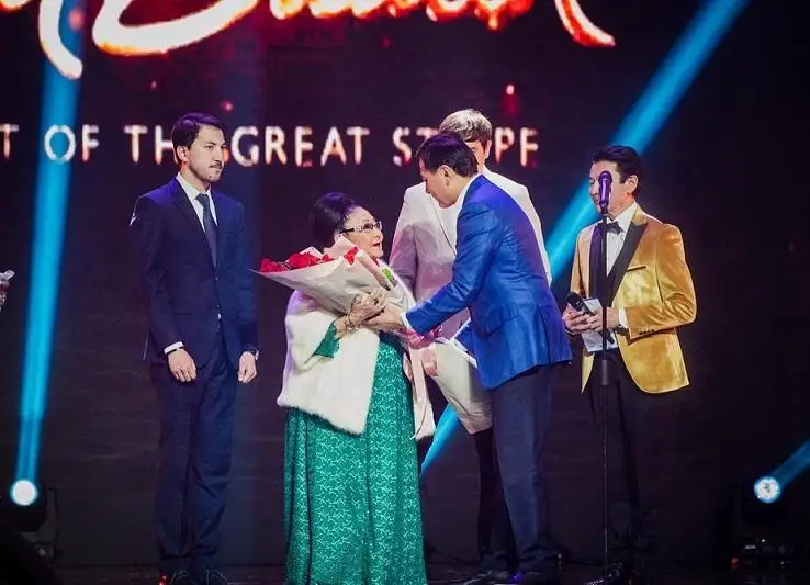 Музыкальный фестиваль в столице посвятили Дню Независимости и юбилею Бибигуль Тулегеновой