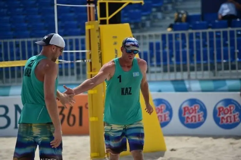 Казахстан одержал первые победы на лицензионном турнире по пляжному волейболу