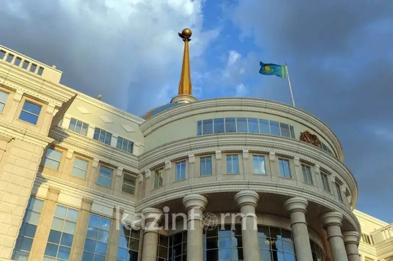 Касым-Жомарт Токаев выразил соболезнования семье кыргызского режиссера Болота Шамшиева